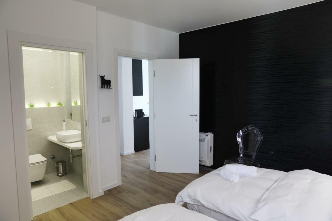 Tiranatop Suites 3 1000 Ft2 Exteriör bild